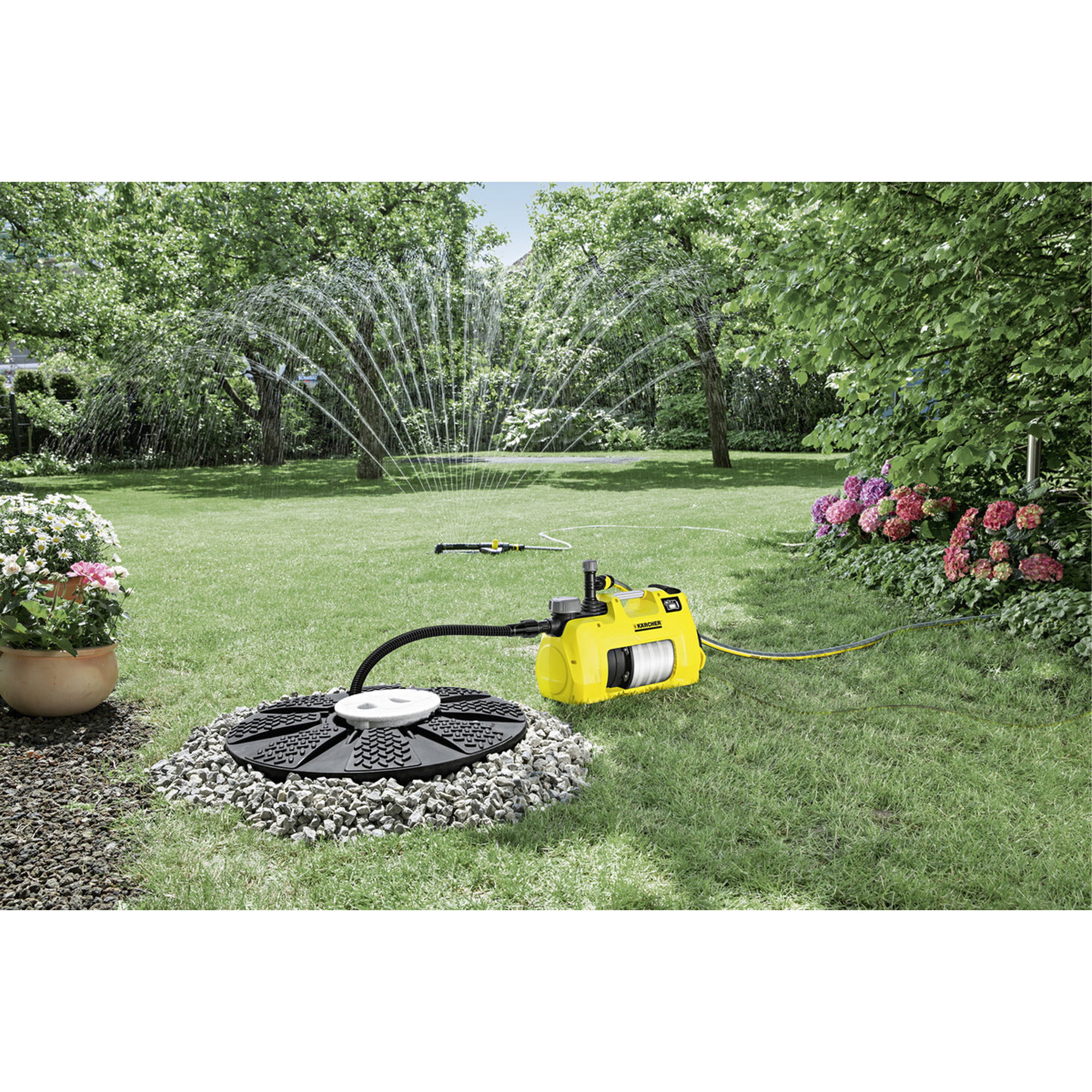 Sprinkler, Garten, Rasenbewässerung, Gelbe Pumpe, Wasserdüse