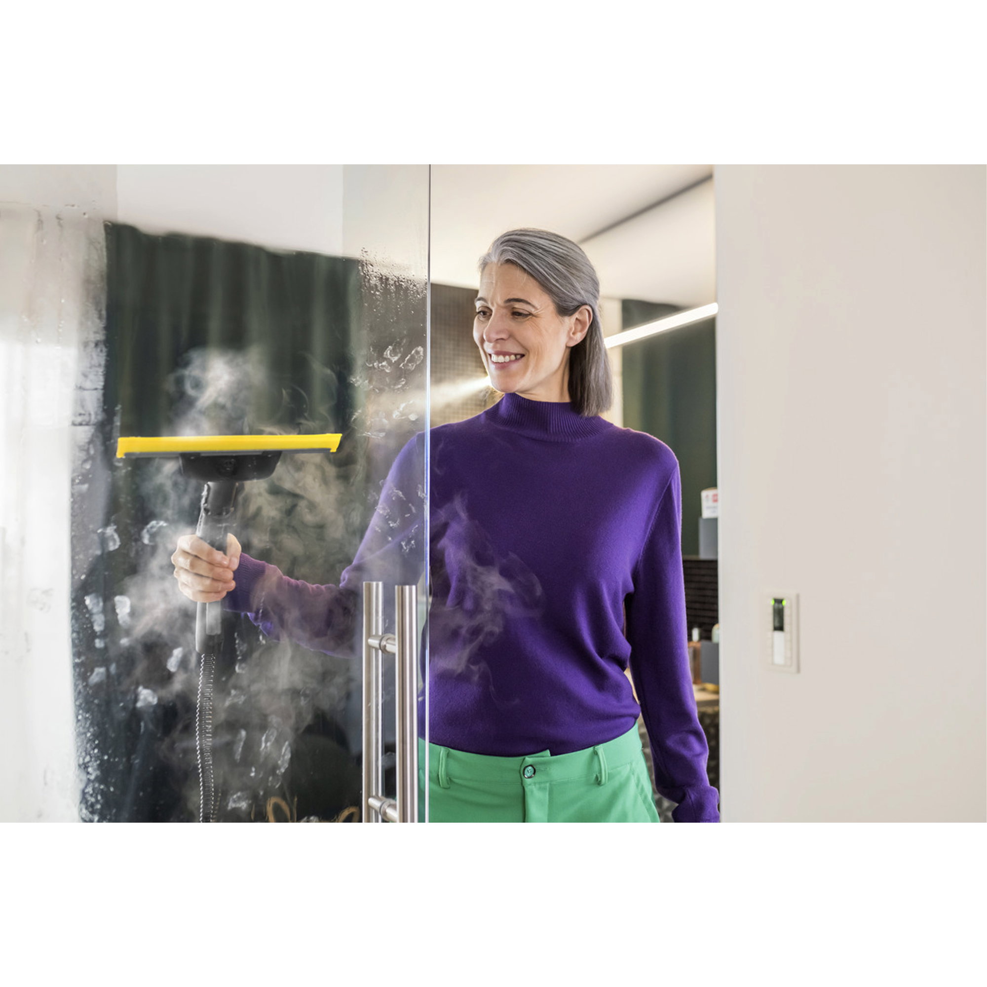 Glasreinigung, Fensterreiniger, Schaum, Schaumfenster, Glasfläche