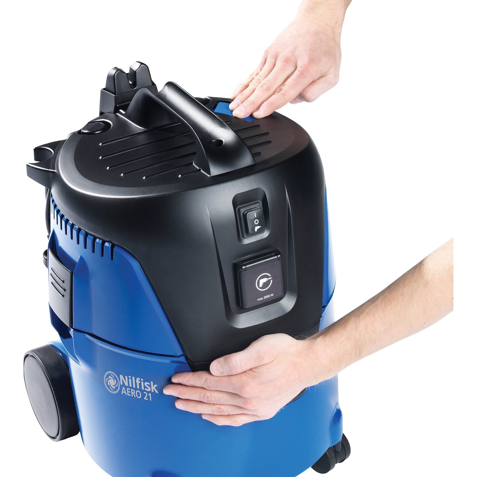 Wet and dry vacuum cleaner | Nilfisk AERO 21-01 PC CH