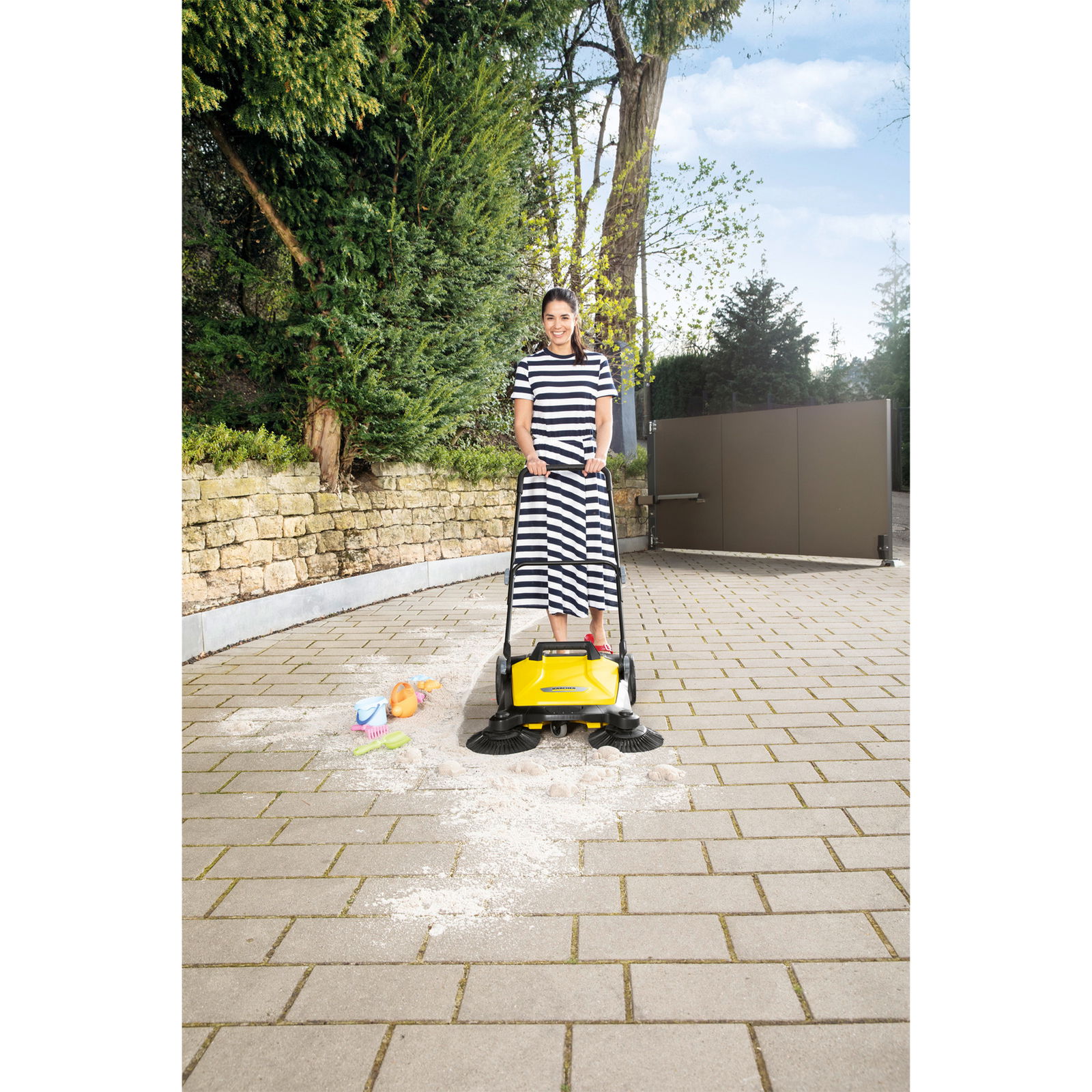 Push Sweeper Kärcher S 4 TWIN