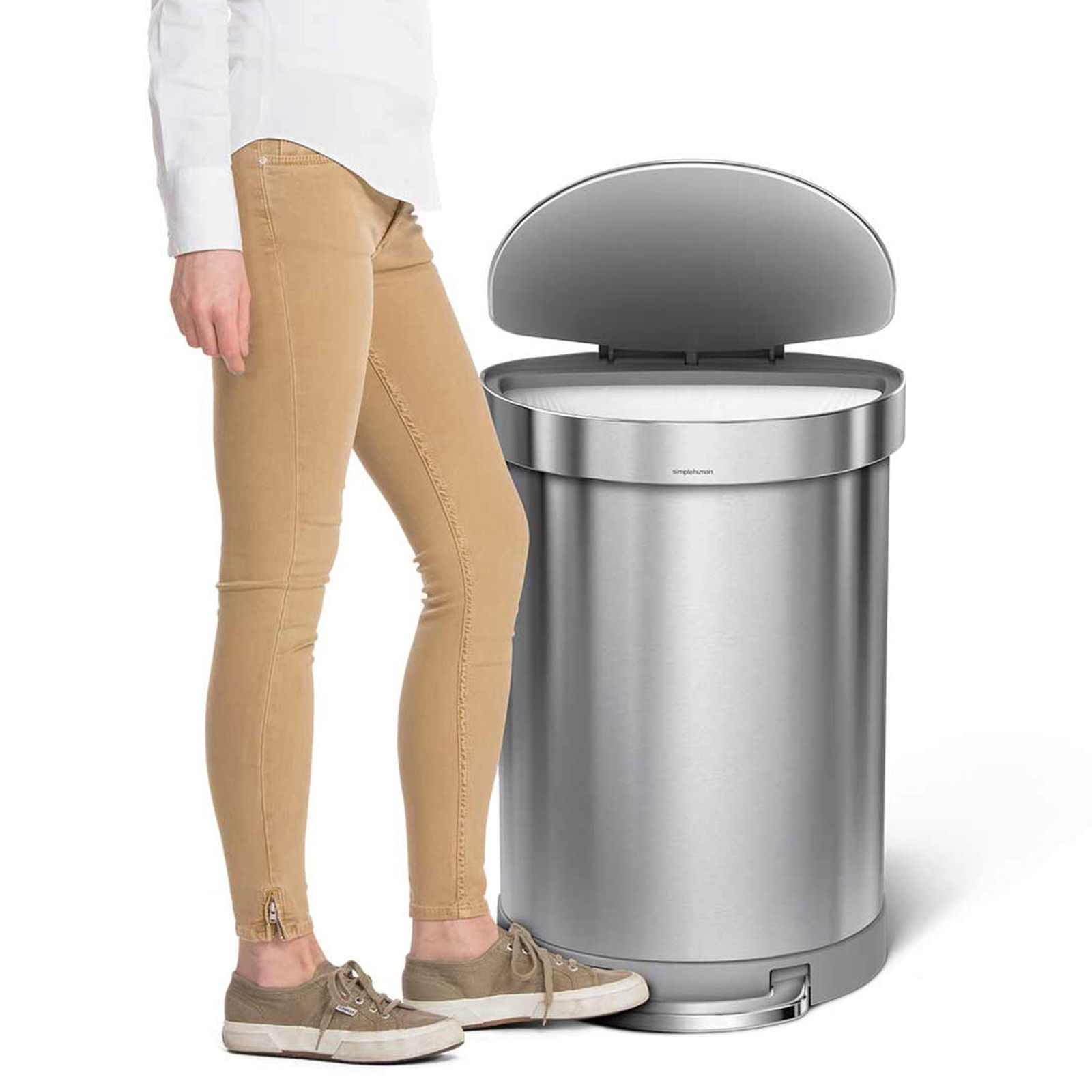 Cestino semicircolare con coperchio 60 litri in acciaio inox simplehuman