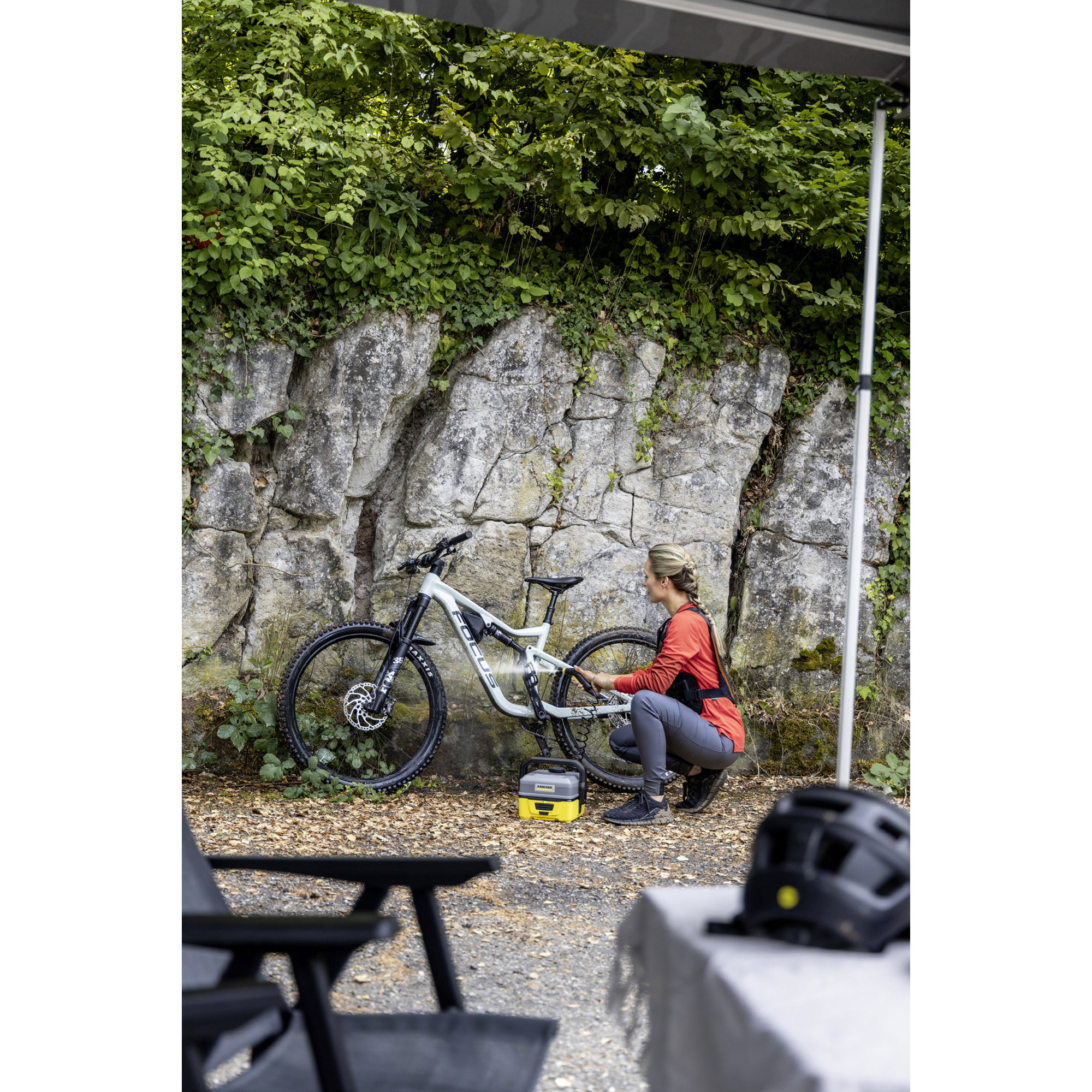 Mobile Outdoor Cleaner | Kärcher OC 3 + Adventure