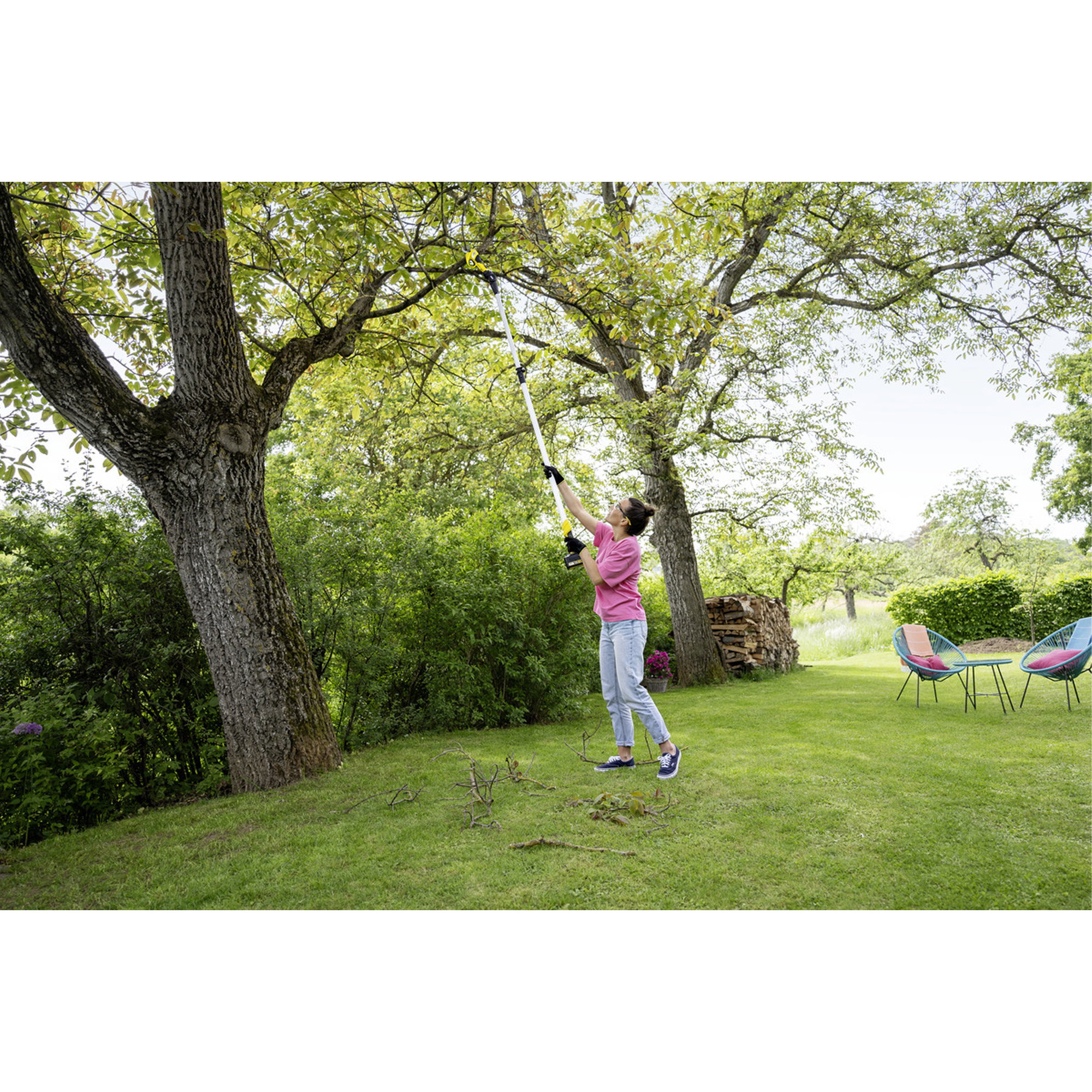Astschnittwerkzeug, Teleskopstab, Gartenarbeiten, Rasenpflege, Schneidwerkzeug