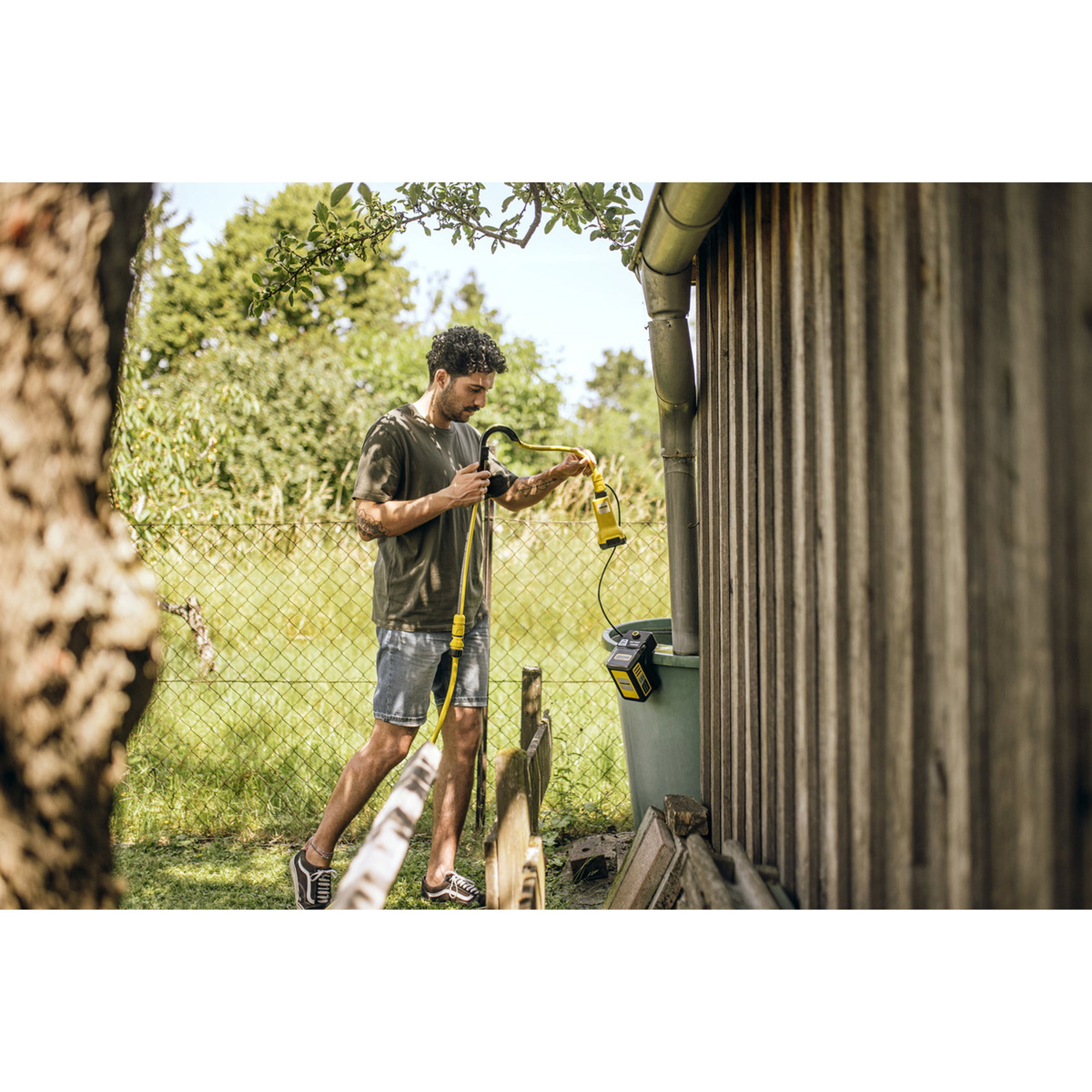 Gartenarbeit, Schlauch, Gartenwerkzeug, Schlauchaufroller, Halterung