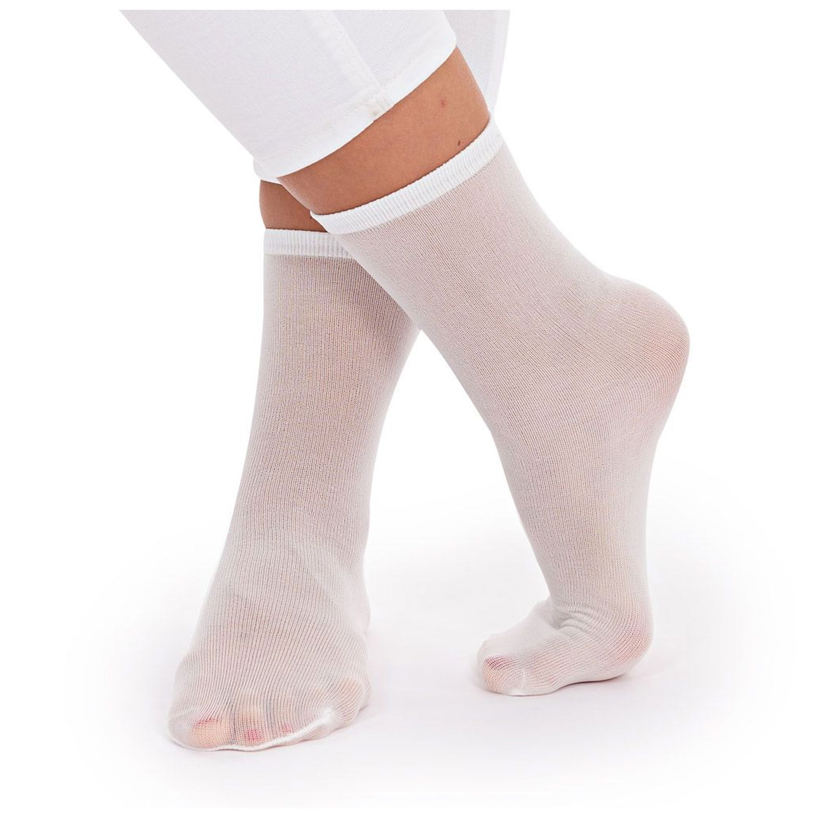 Disposable socks white made of polyamide