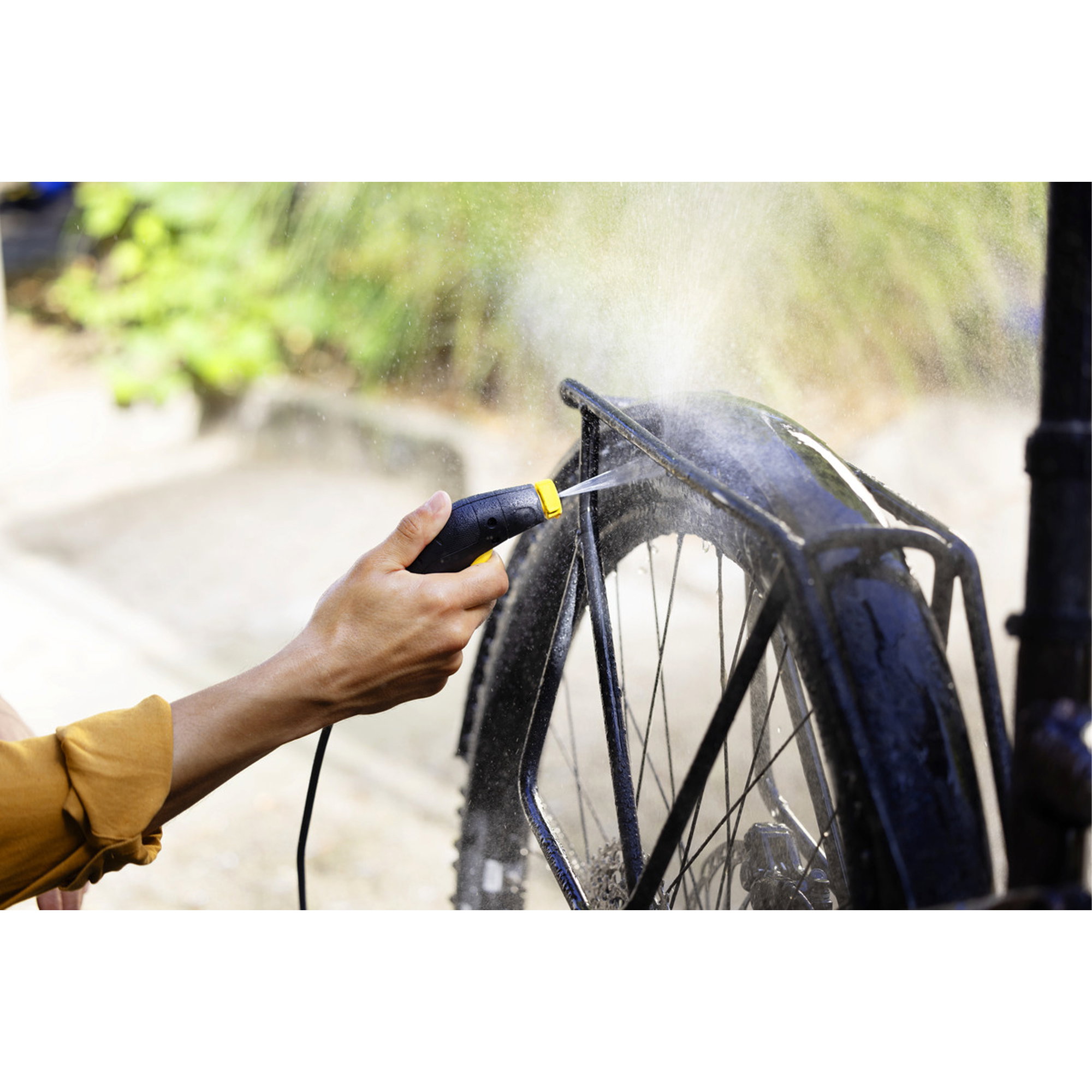 Mobile Outdoor Cleaner | Kärcher OC 3 Plus