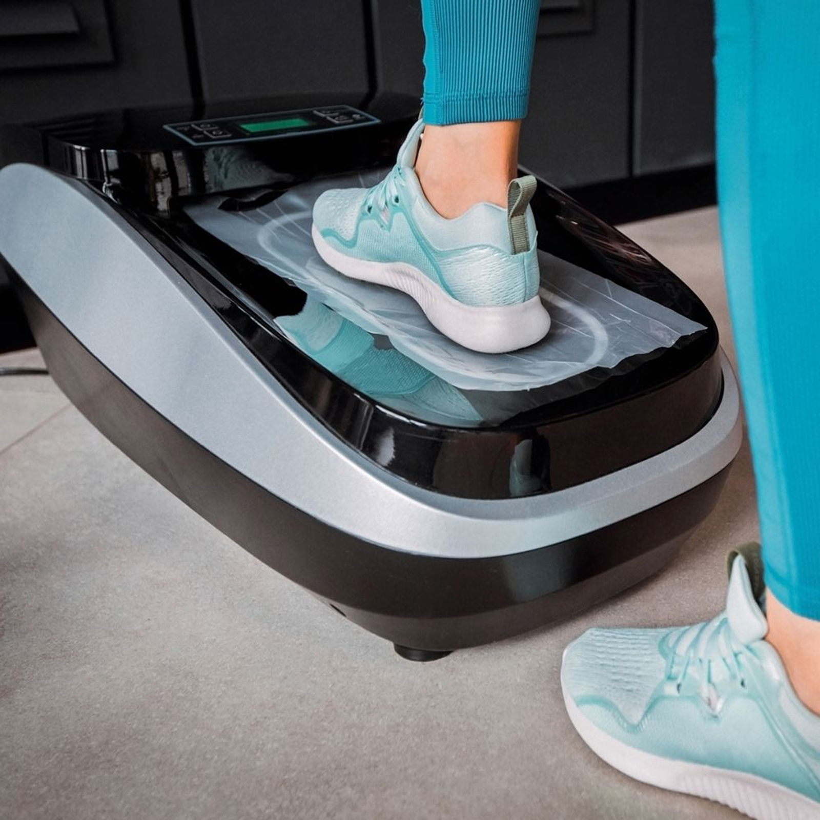 Stepstar Classic shoe cover machine