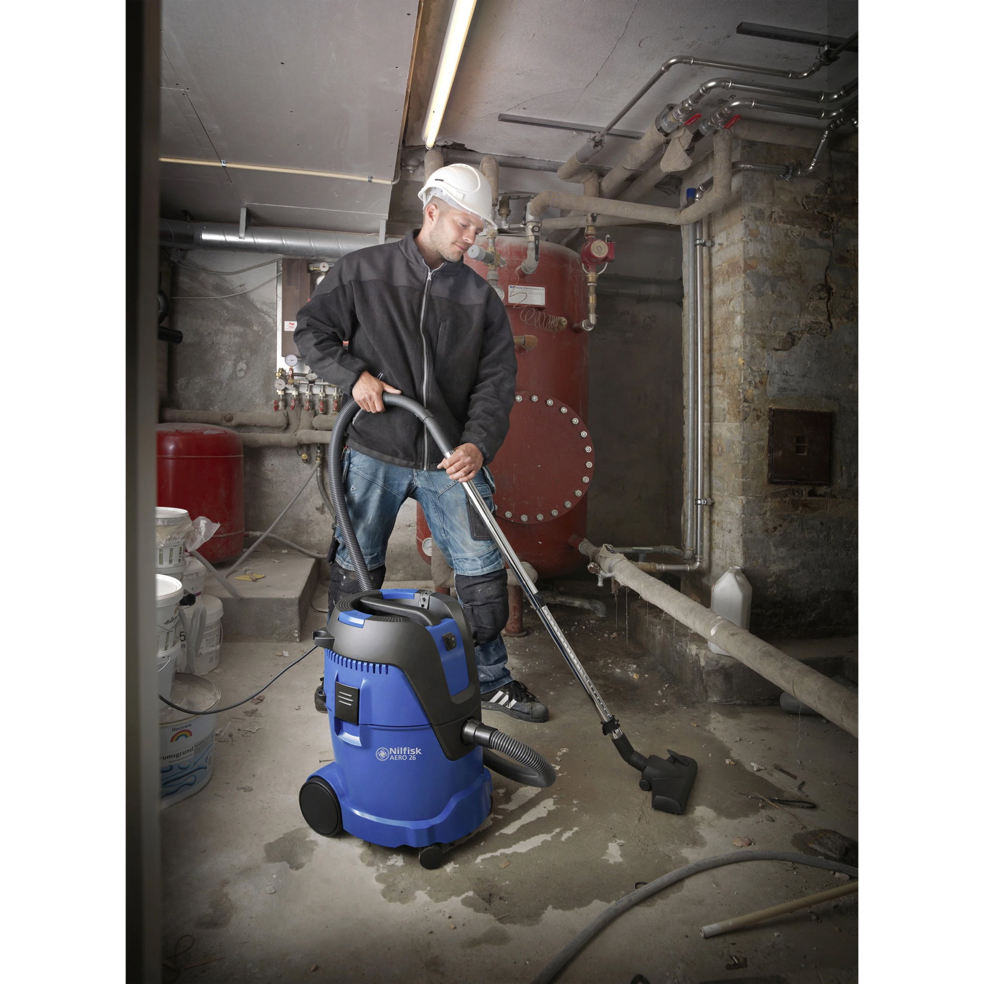 Wet and dry vacuum cleaner | Nilfisk AERO 26-2L PC CH