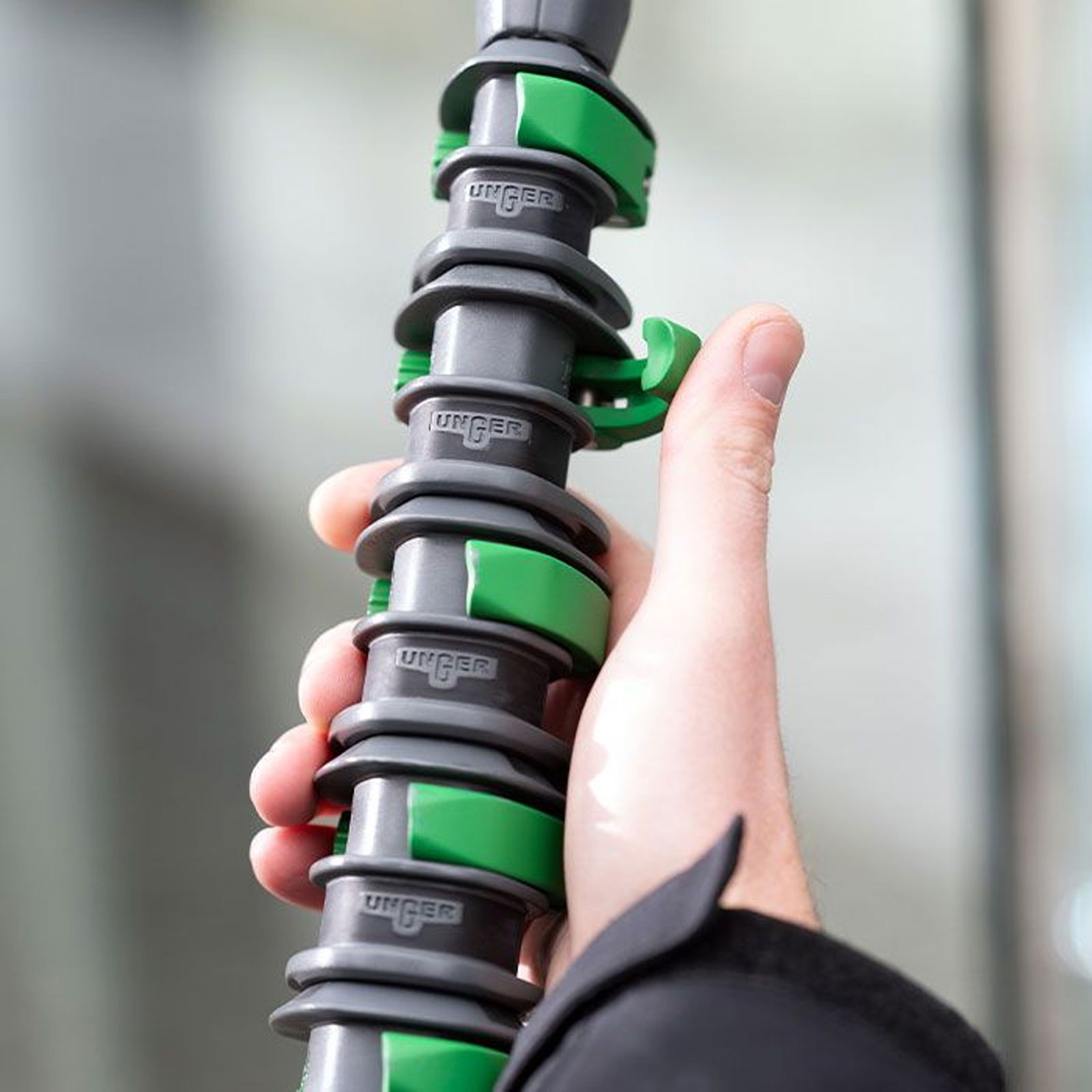 Unger nLITE Carbon Composite