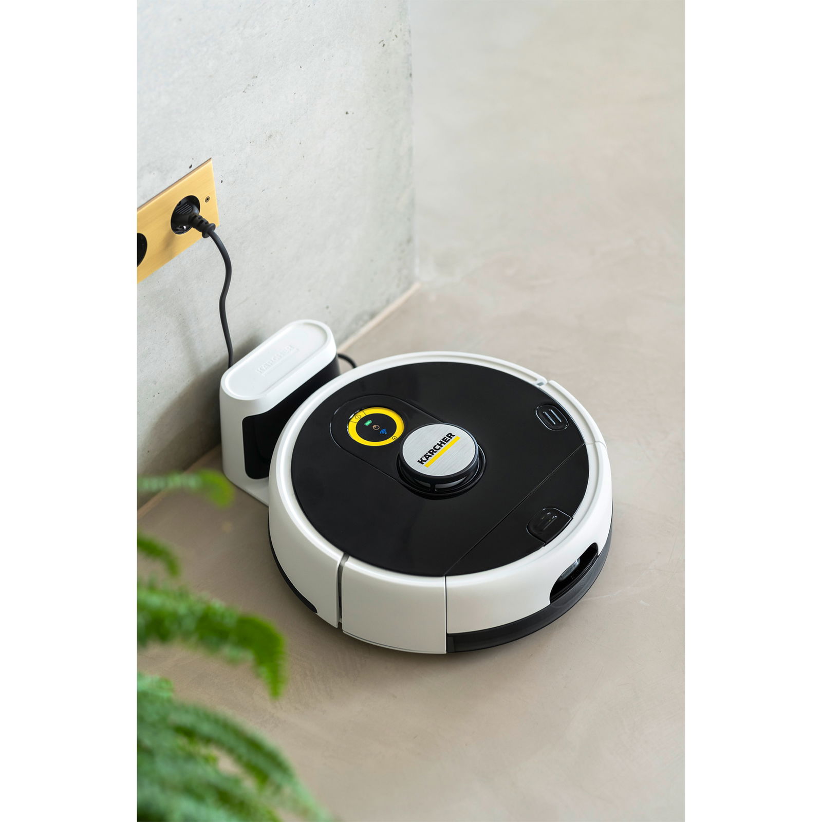 Robot laveur de sols Kärcher RCF 3